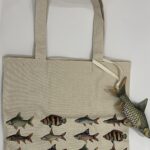 Fish tote