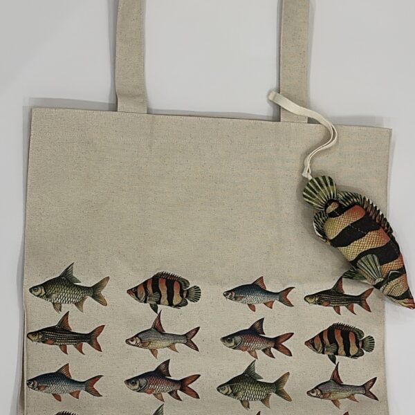 Fish tote