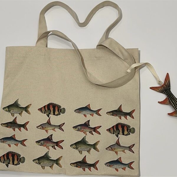 Fish tote